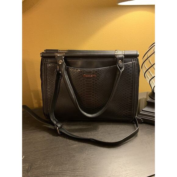 Simply‎ Noelle Purse Faux Leather Handbag Shoulder Bag Black Magnetic Closure - Picture 1 of 15